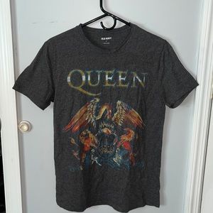 Queen Band Tee